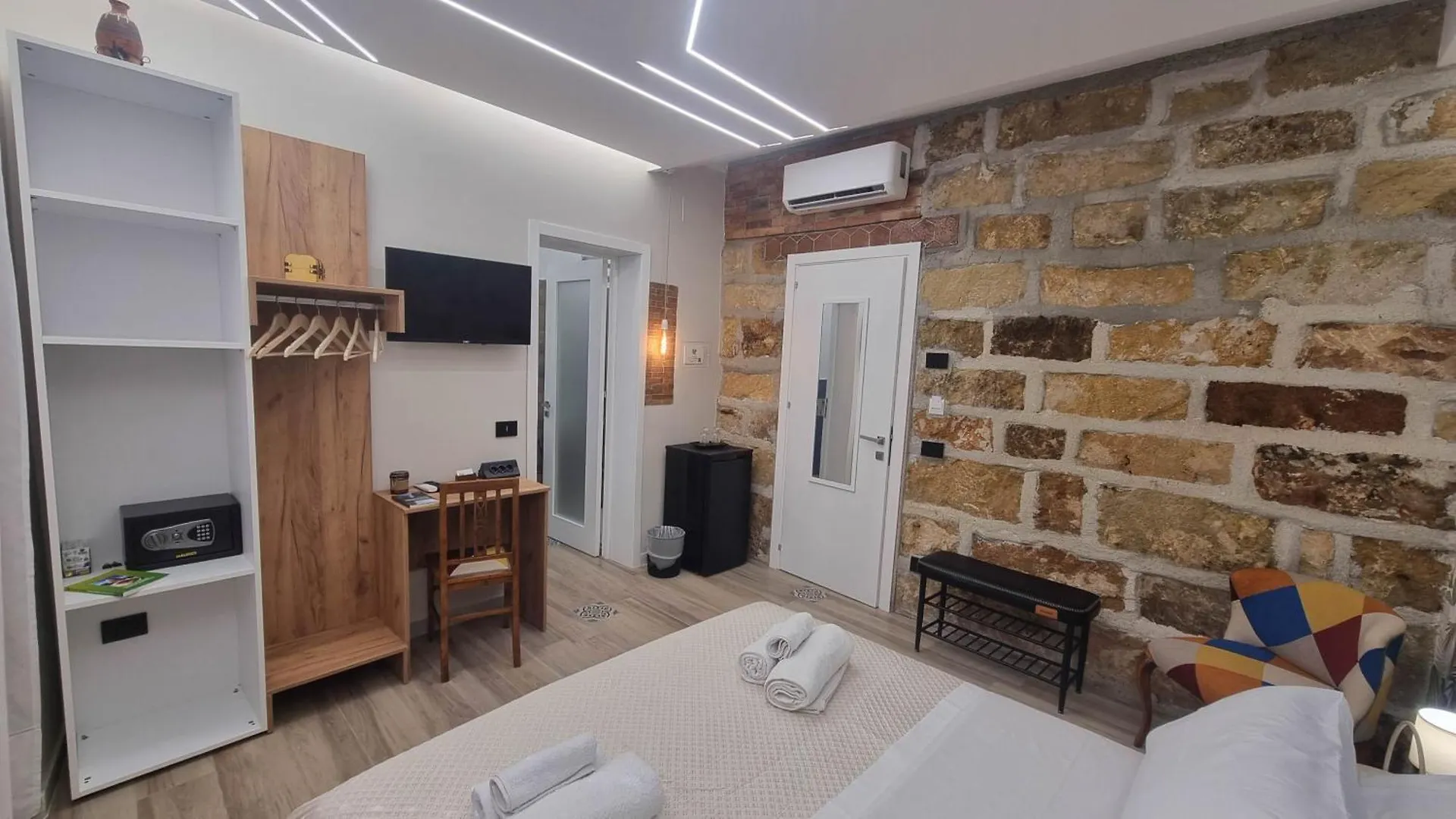 Le Tre Ninfe Cinisi Bed & Breakfast Italy