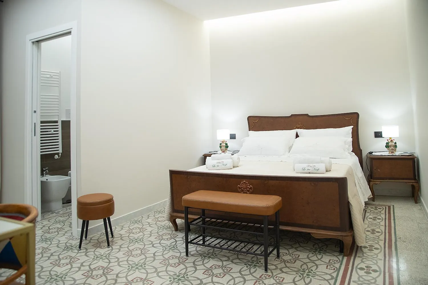 Le Tre Ninfe Cinisi Bed & Breakfast 0*,